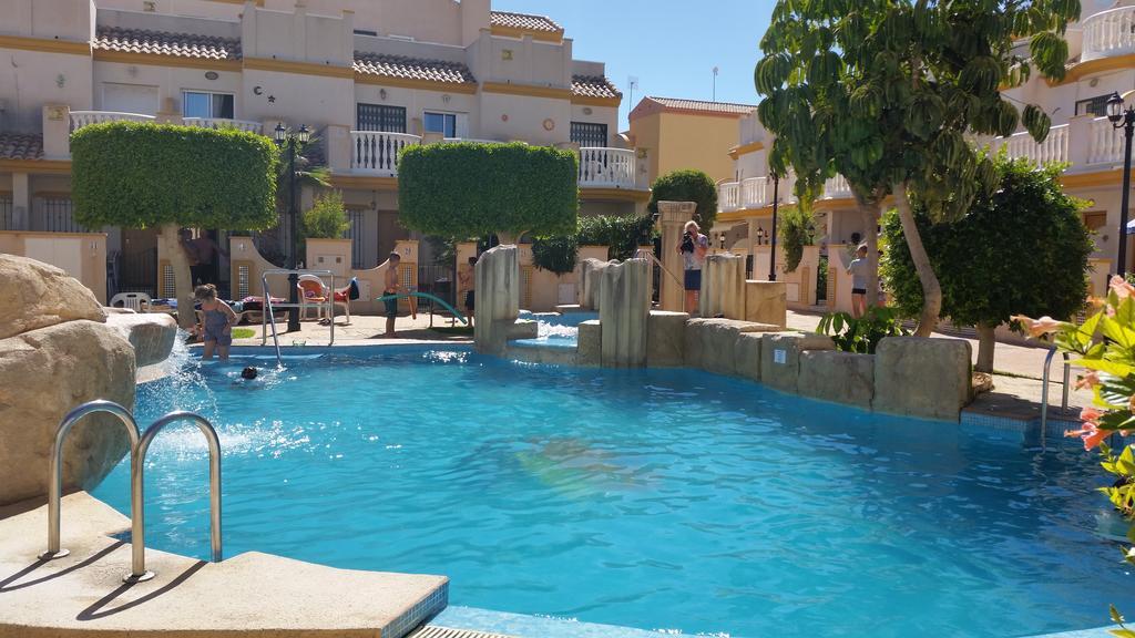 オリウエラ Oriheula Costa Cabo Roig 6ヴィラ エクステリア 写真